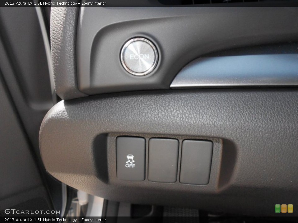 Ebony Interior Controls for the 2013 Acura ILX 1.5L Hybrid Technology #68319941
