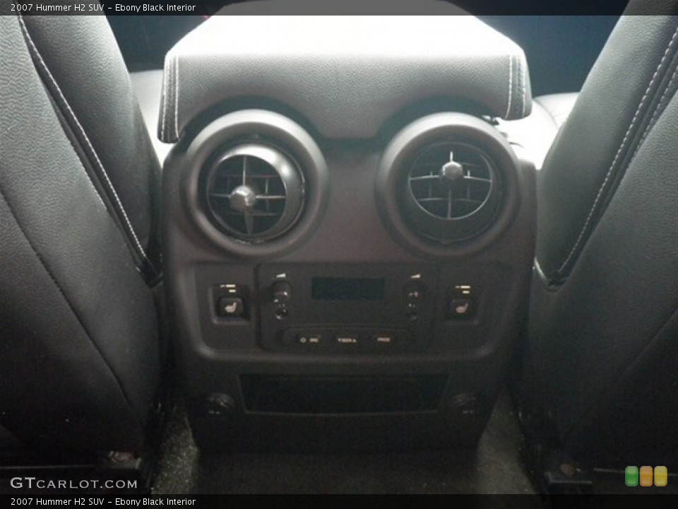 Ebony Black Interior Controls for the 2007 Hummer H2 SUV #68321156