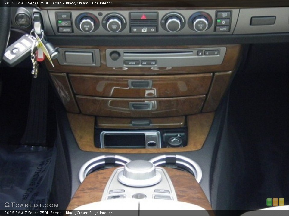 Black/Cream Beige Interior Controls for the 2006 BMW 7 Series 750Li Sedan #68323352