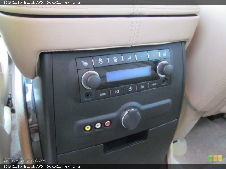 Cocoa/Cashmere Interior Controls for the 2009 Cadillac Escalade AWD #68327225