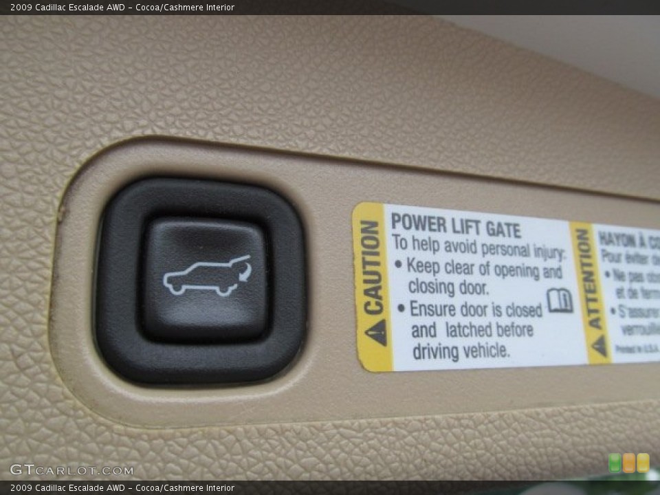 Cocoa/Cashmere Interior Controls for the 2009 Cadillac Escalade AWD #68327249