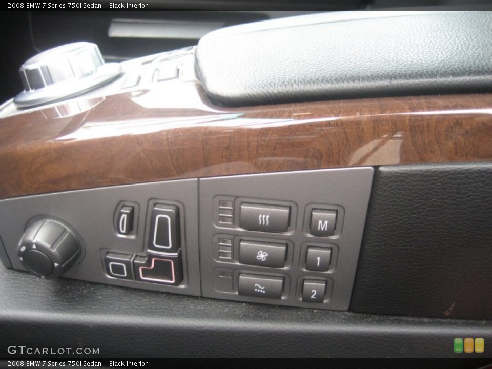 Black Interior Controls for the 2008 BMW 7 Series 750i Sedan #68340171