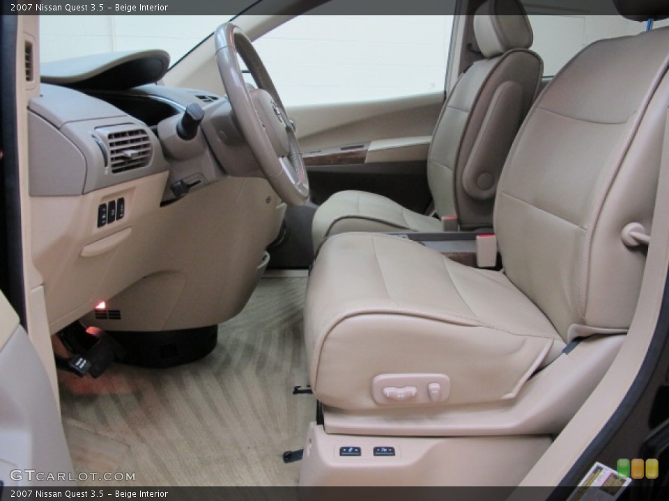 Beige 2007 Nissan Quest Interiors
