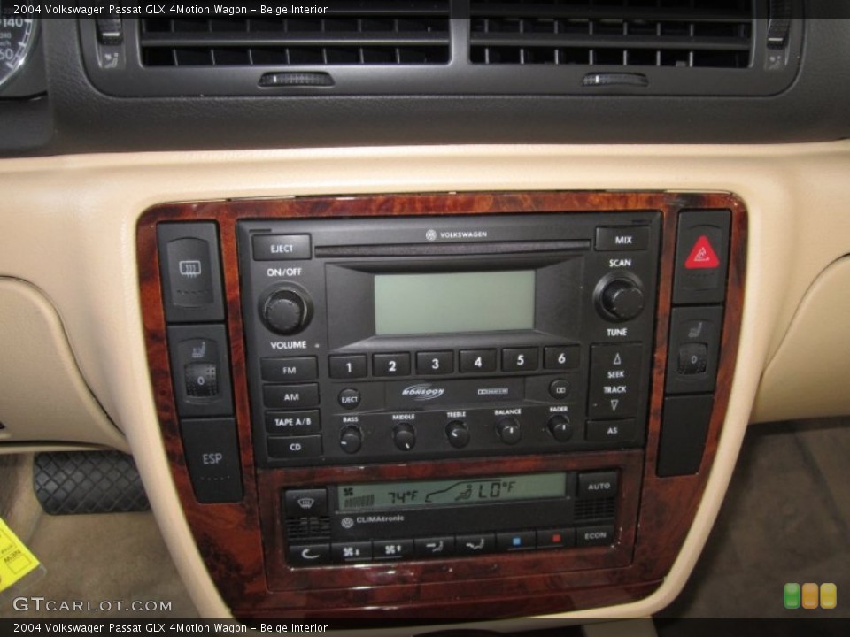 Beige Interior Controls for the 2004 Volkswagen Passat GLX 4Motion Wagon #68360595