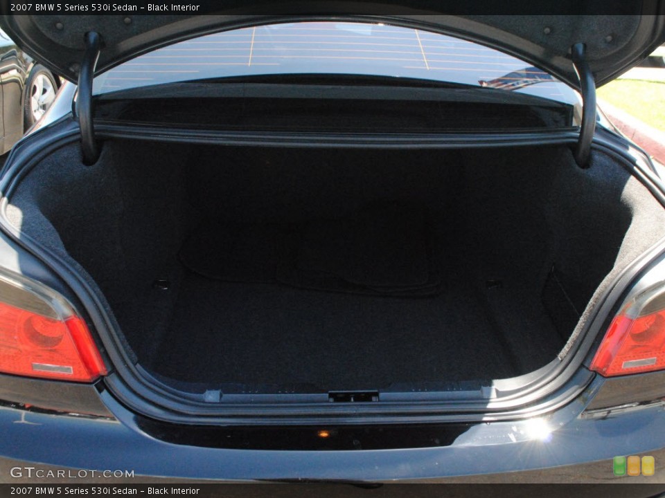 Black Interior Trunk for the 2007 BMW 5 Series 530i Sedan #68363039
