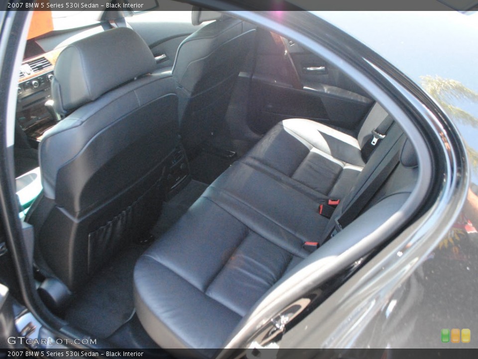 Black Interior Rear Seat for the 2007 BMW 5 Series 530i Sedan #68363068