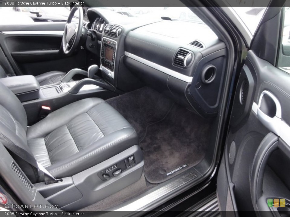 Black Interior Photo for the 2008 Porsche Cayenne Turbo #68365621