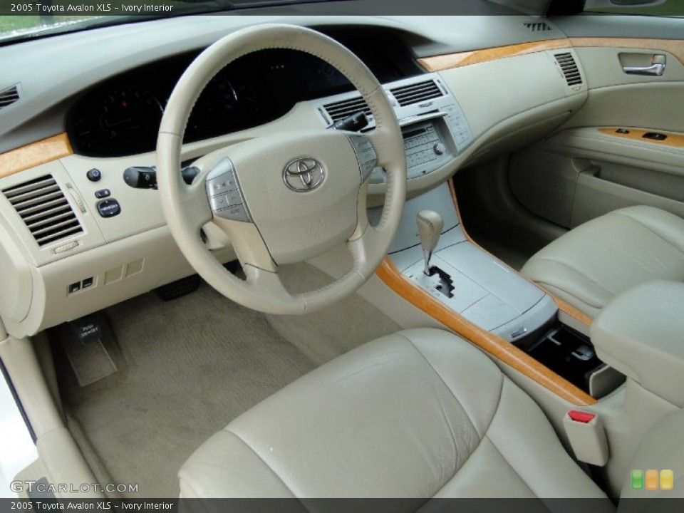 Ivory Interior Prime Interior for the 2005 Toyota Avalon XLS #68366167