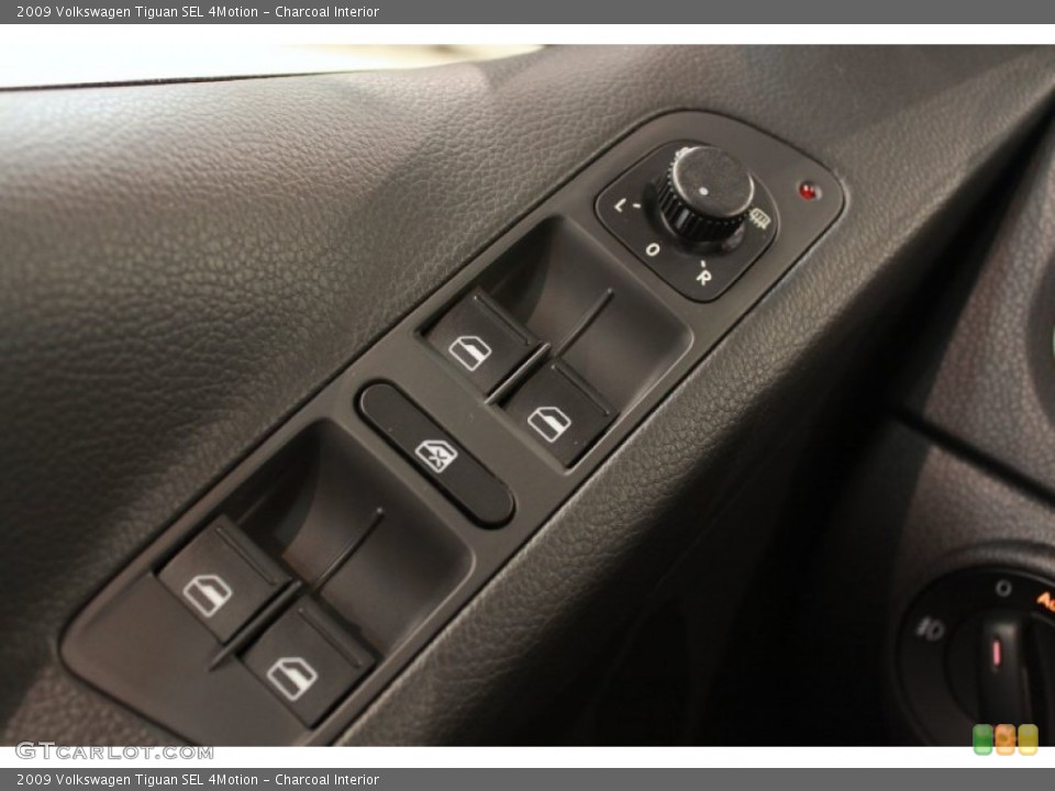 Charcoal Interior Controls for the 2009 Volkswagen Tiguan SEL 4Motion #68367534