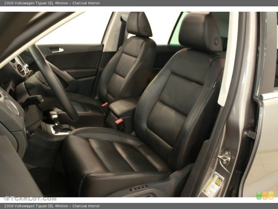 Charcoal Interior Front Seat for the 2009 Volkswagen Tiguan SEL 4Motion #68367552