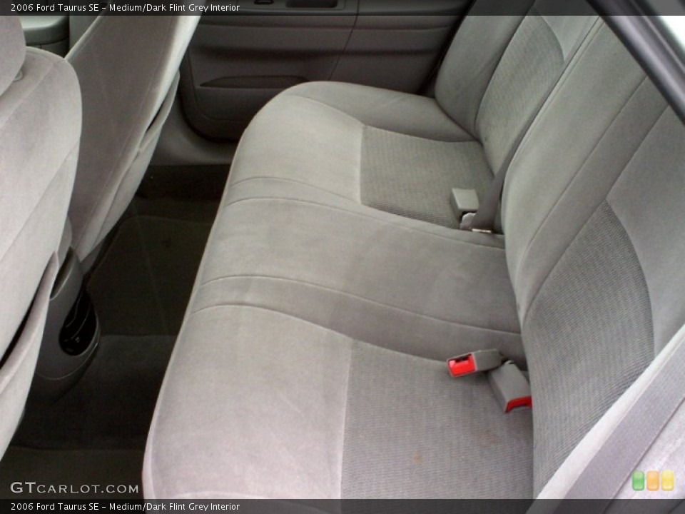 Medium/Dark Flint Grey Interior Rear Seat for the 2006 Ford Taurus SE #68371257