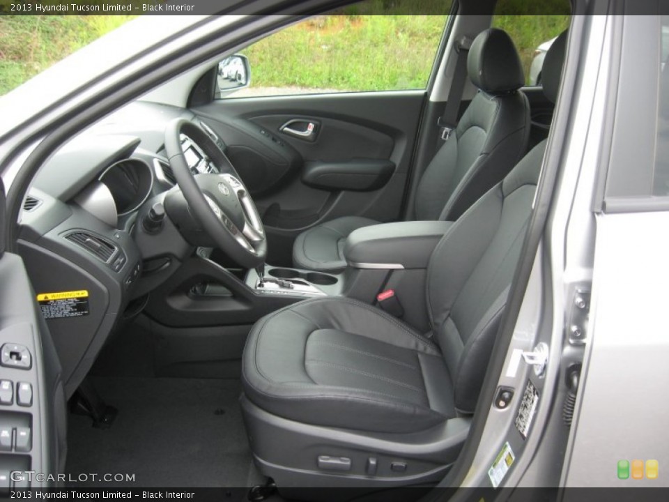 Black Interior Photo for the 2013 Hyundai Tucson Limited #68385425