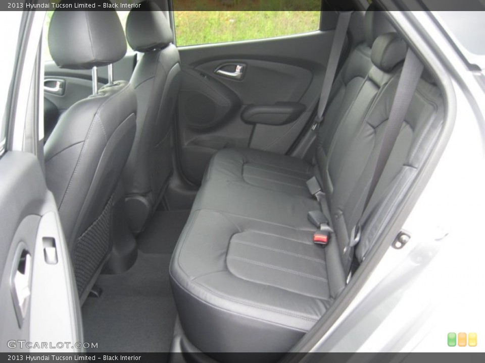 Black Interior Rear Seat for the 2013 Hyundai Tucson Limited #68385450