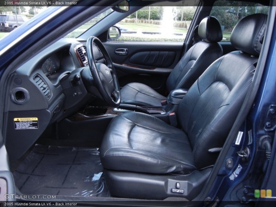 Black Interior Front Seat for the 2005 Hyundai Sonata LX V6 #68390934