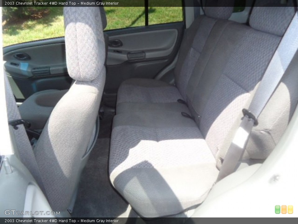 Medium Gray Interior Rear Seat for the 2003 Chevrolet Tracker 4WD Hard Top #68395664