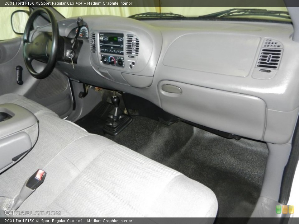 Medium Graphite Interior Dashboard for the 2001 Ford F150 XL Sport Regular Cab 4x4 #68404389