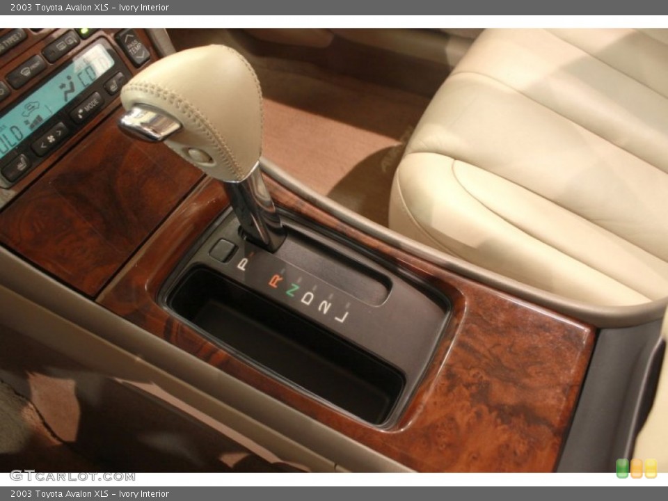 Ivory Interior Transmission for the 2003 Toyota Avalon XLS #68405151