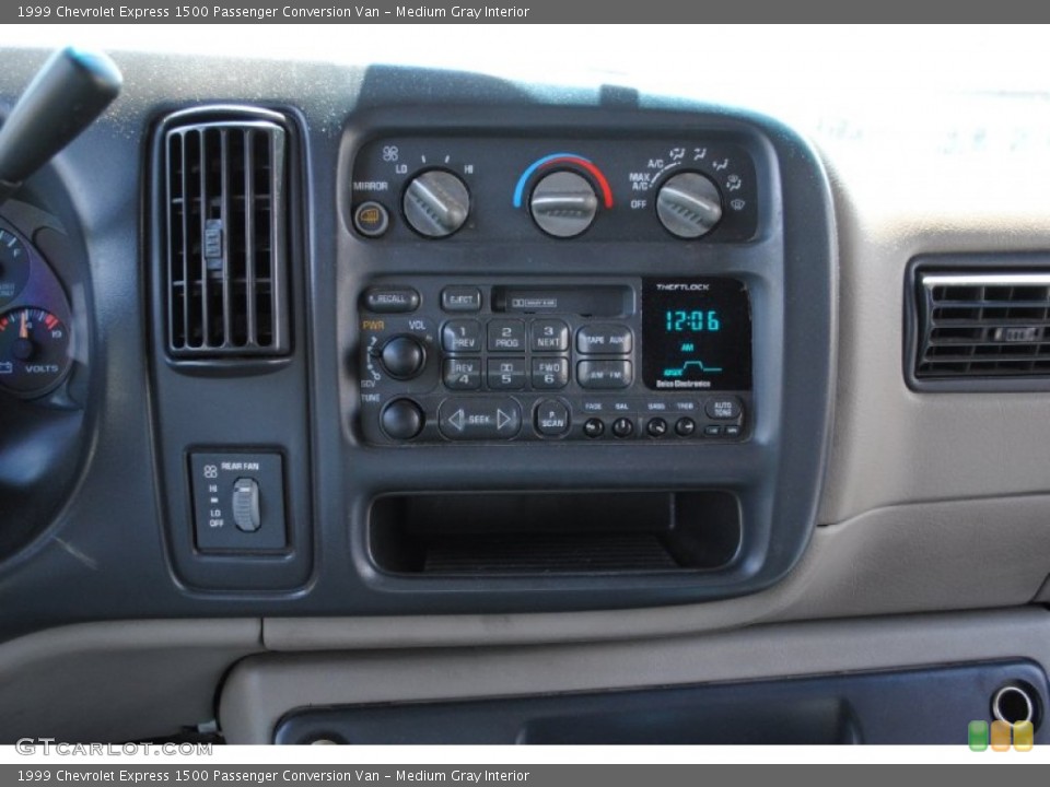 Medium Gray Interior Controls for the 1999 Chevrolet Express 1500 Passenger Conversion Van #68409847
