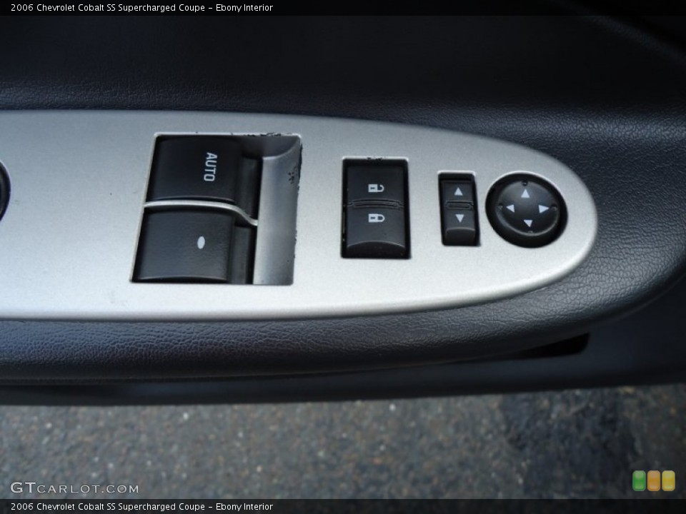 Ebony Interior Controls for the 2006 Chevrolet Cobalt SS Supercharged Coupe #68412770