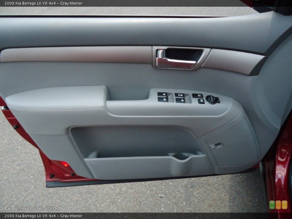 Gray Interior Door Panel for the 2009 Kia Borrego LX V6 4x4 #68412980
