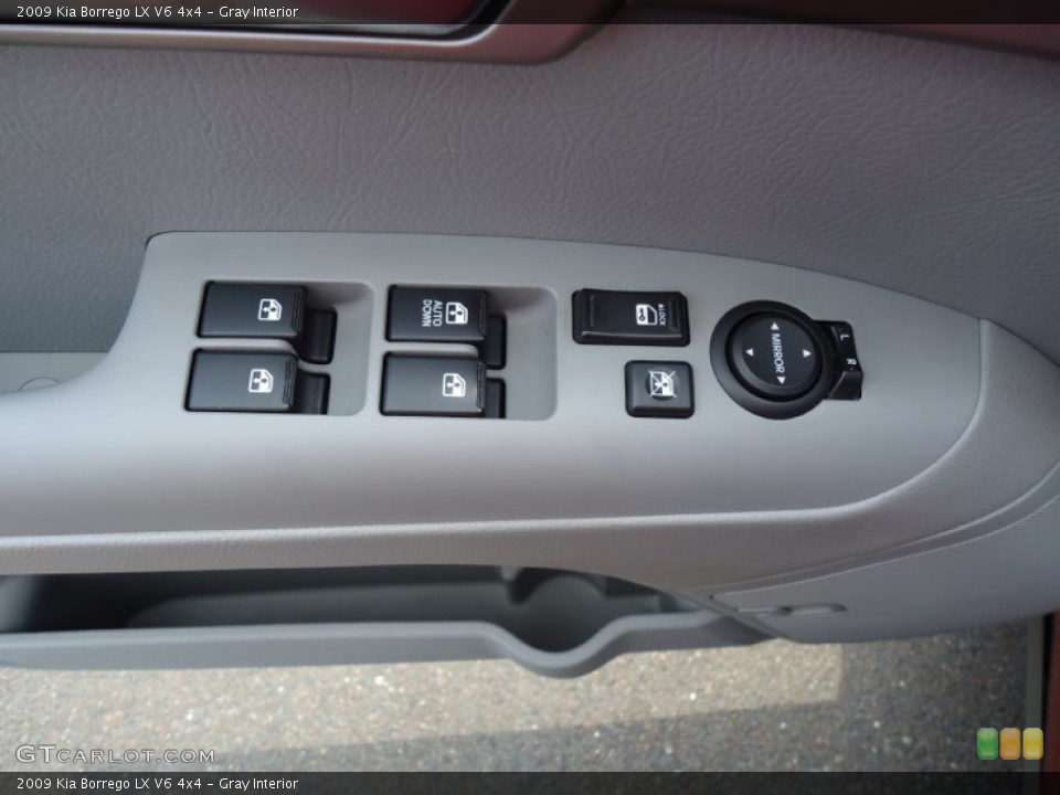 Gray Interior Controls for the 2009 Kia Borrego LX V6 4x4 #68412989