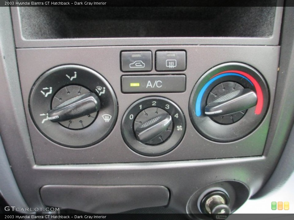 Dark Gray Interior Controls for the 2003 Hyundai Elantra GT Hatchback #68414278