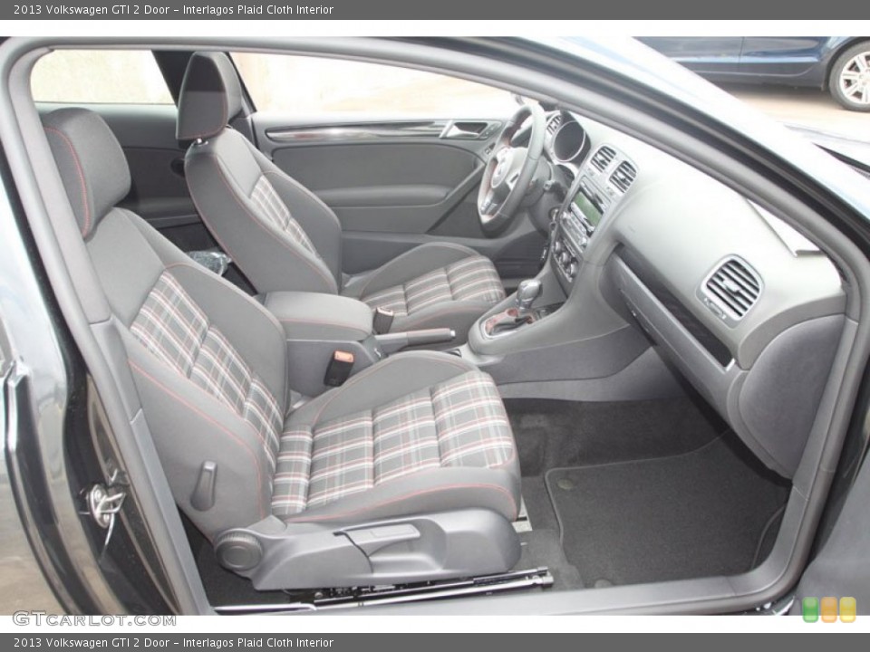 Interlagos Plaid Cloth Interior Photo for the 2013 Volkswagen GTI 2 Door #68422262