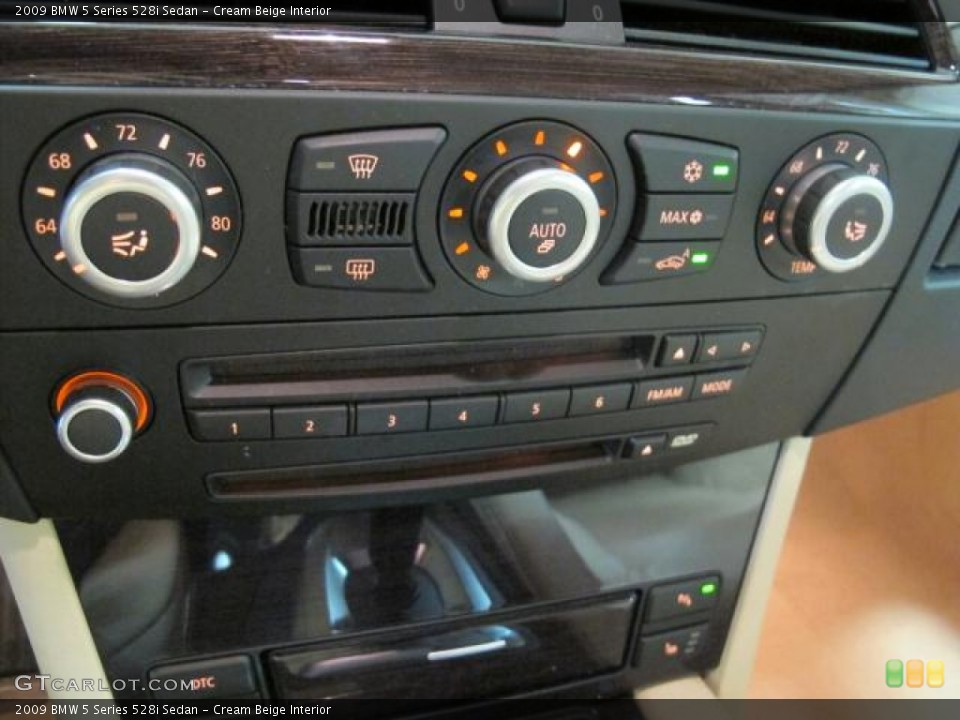 Cream Beige Interior Controls for the 2009 BMW 5 Series 528i Sedan #68425030