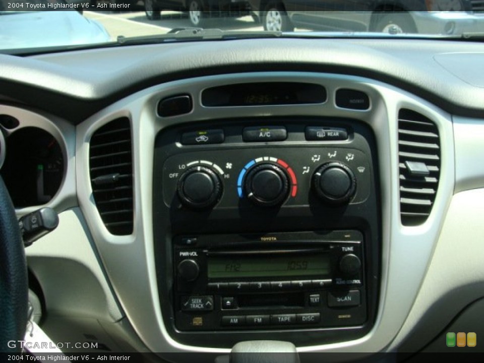 Ash Interior Controls for the 2004 Toyota Highlander V6 #68437263