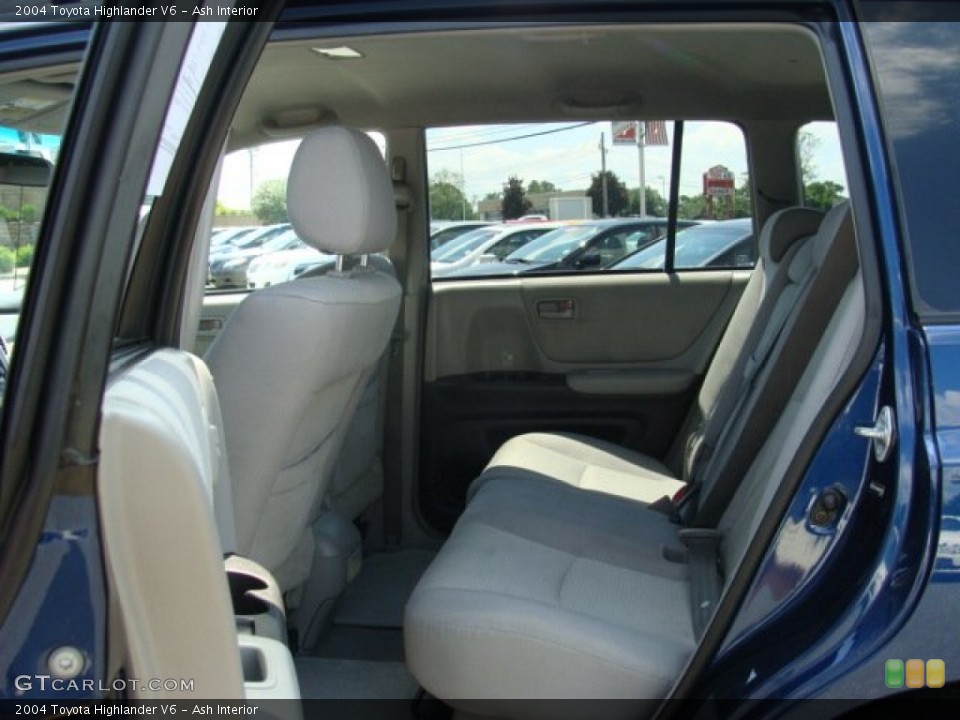 Ash Interior Rear Seat for the 2004 Toyota Highlander V6 #68437283