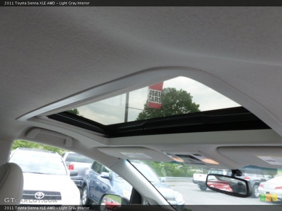 Light Gray Interior Sunroof for the 2011 Toyota Sienna XLE AWD #68447882