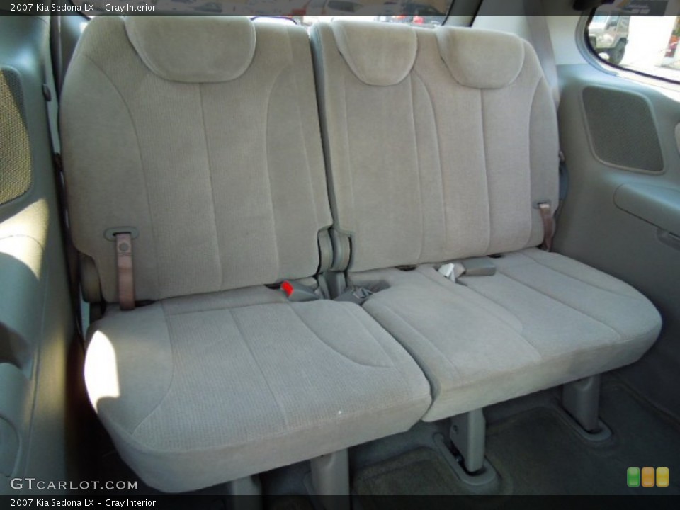 Gray Interior Rear Seat for the 2007 Kia Sedona LX #68458373