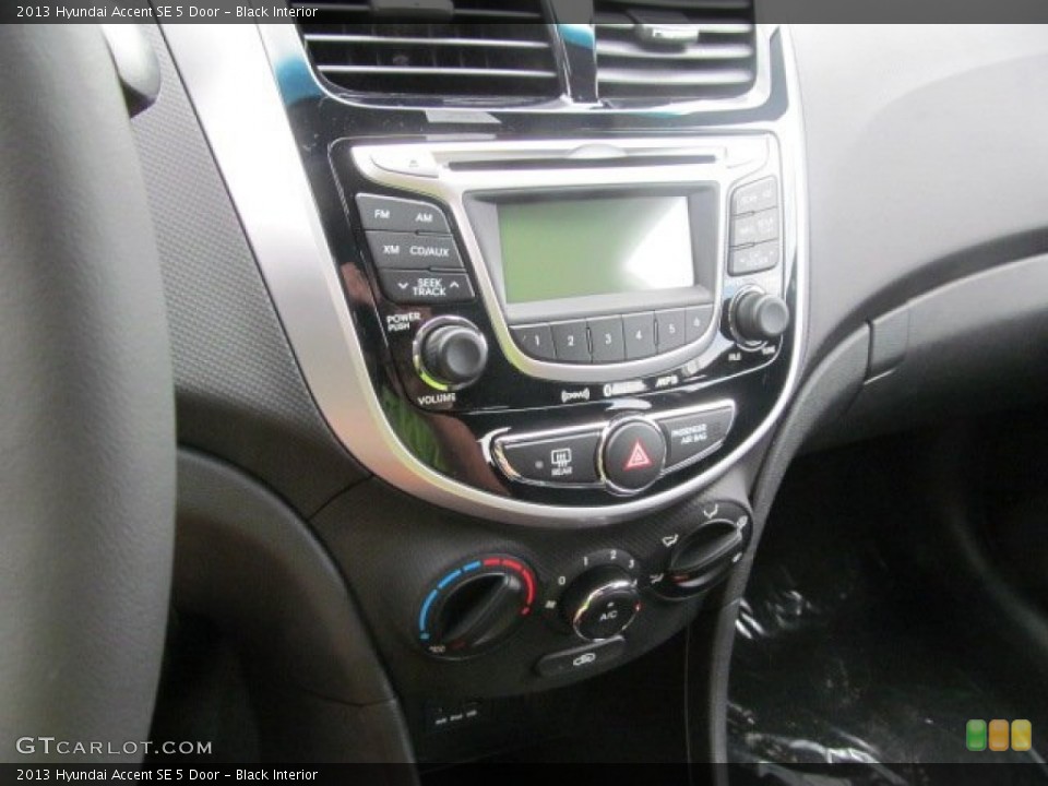 Black Interior Controls for the 2013 Hyundai Accent SE 5 Door #68460446