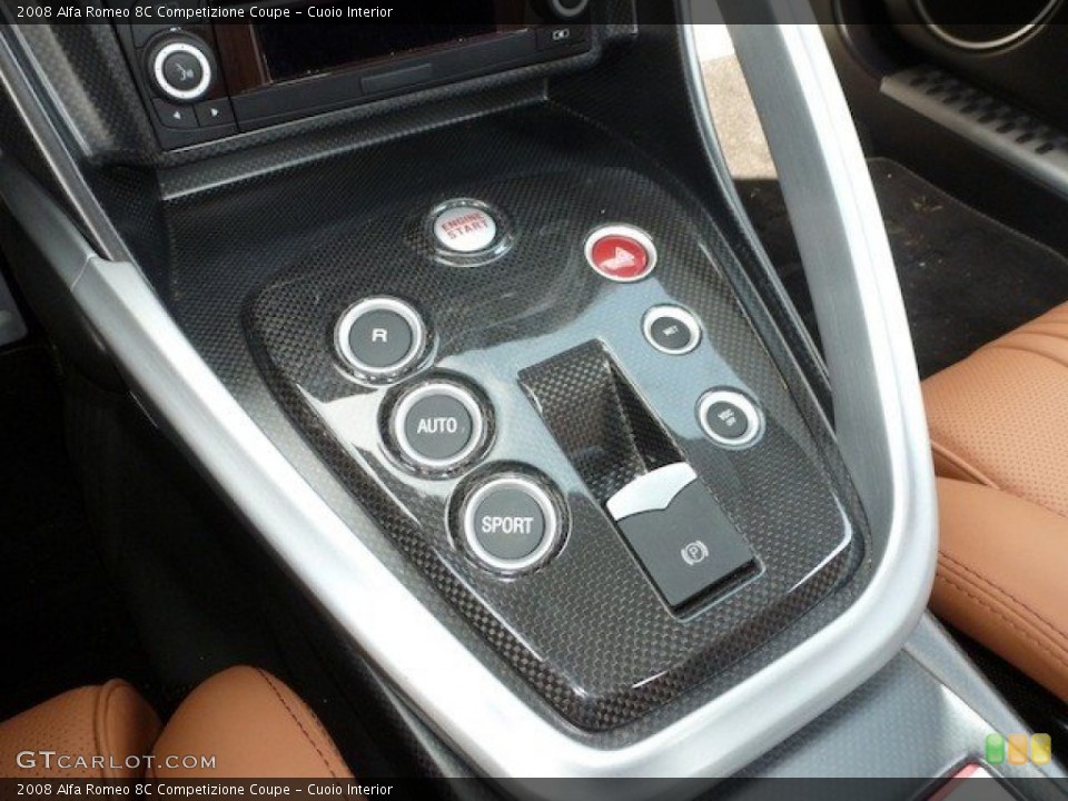 Cuoio Interior Controls for the 2008 Alfa Romeo 8C Competizione Coupe #68461964