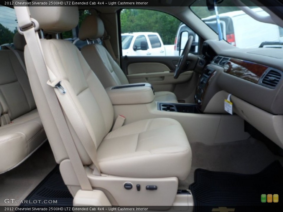 Light Cashmere Interior Photo for the 2012 Chevrolet Silverado 2500HD LTZ Extended Cab 4x4 #68463889