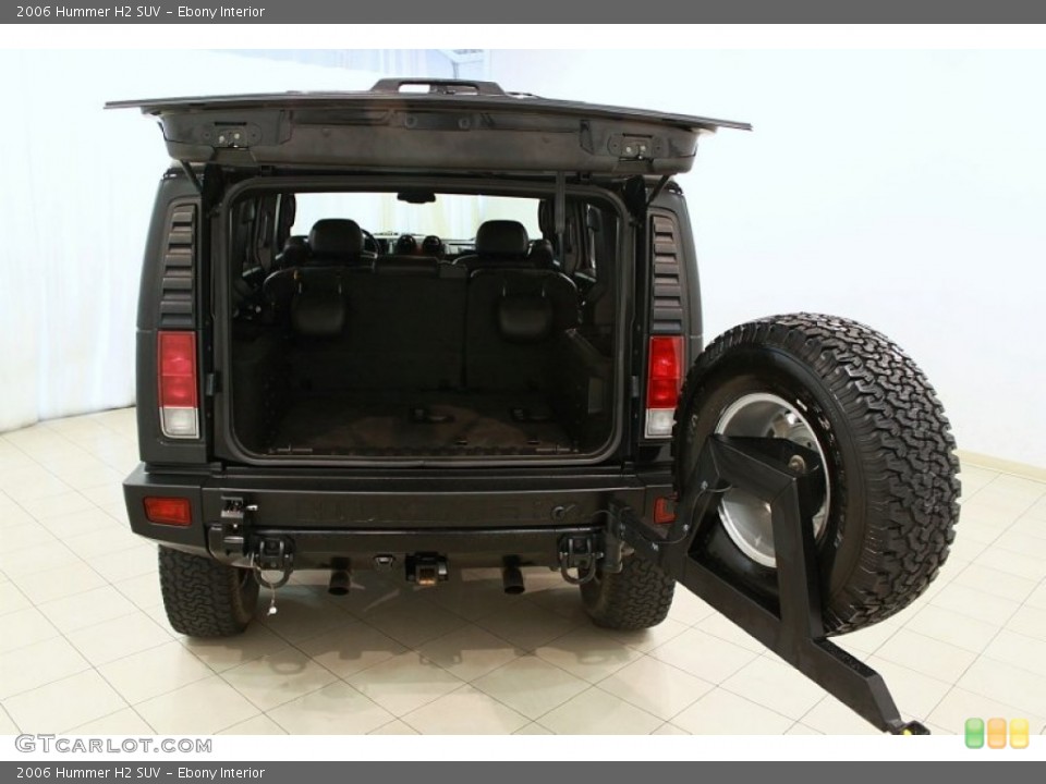 Ebony Interior Trunk for the 2006 Hummer H2 SUV #68466412