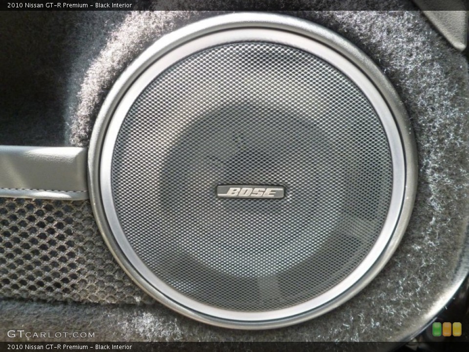 Black Interior Audio System for the 2010 Nissan GT-R Premium #68467195