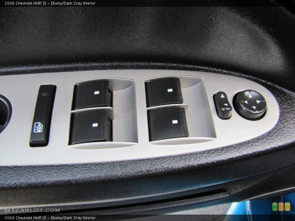 Ebony/Dark Gray Interior Controls for the 2009 Chevrolet HHR SS #68467336