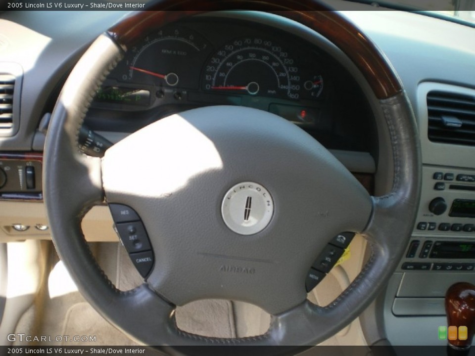 Shale/Dove Interior Steering Wheel for the 2005 Lincoln LS V6 Luxury #68473366