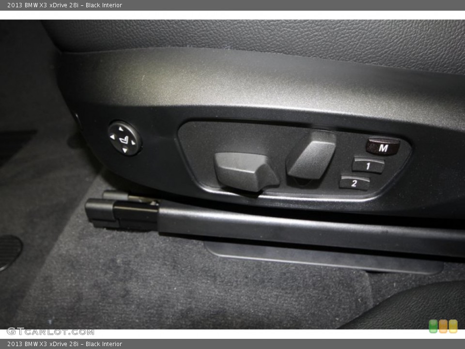 Black Interior Controls for the 2013 BMW X3 xDrive 28i #68477890