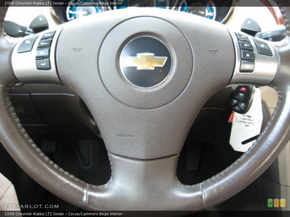 Cocoa/Cashmere Beige Interior Controls for the 2008 Chevrolet Malibu LTZ Sedan #68479413