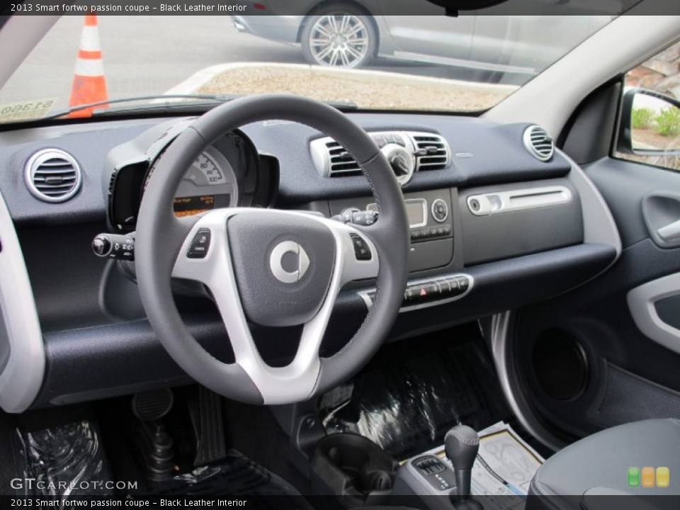 Black Leather Interior Dashboard for the 2013 Smart fortwo passion coupe #68479759