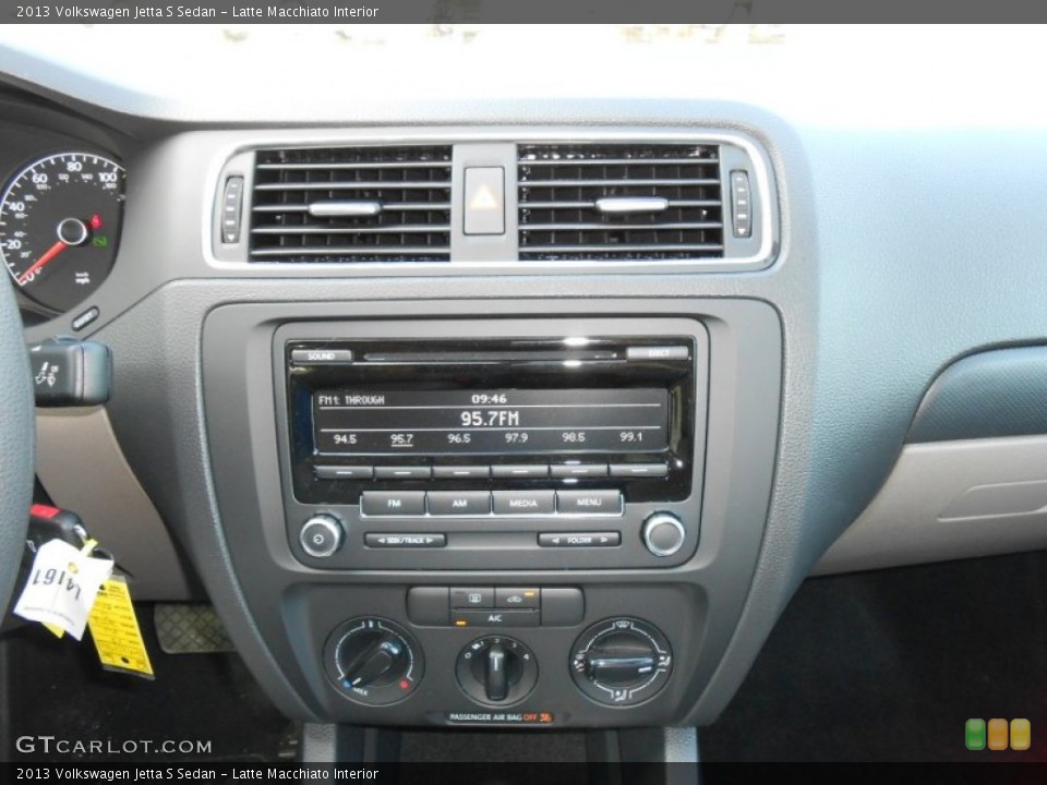 Latte Macchiato Interior Controls for the 2013 Volkswagen Jetta S Sedan #68494680