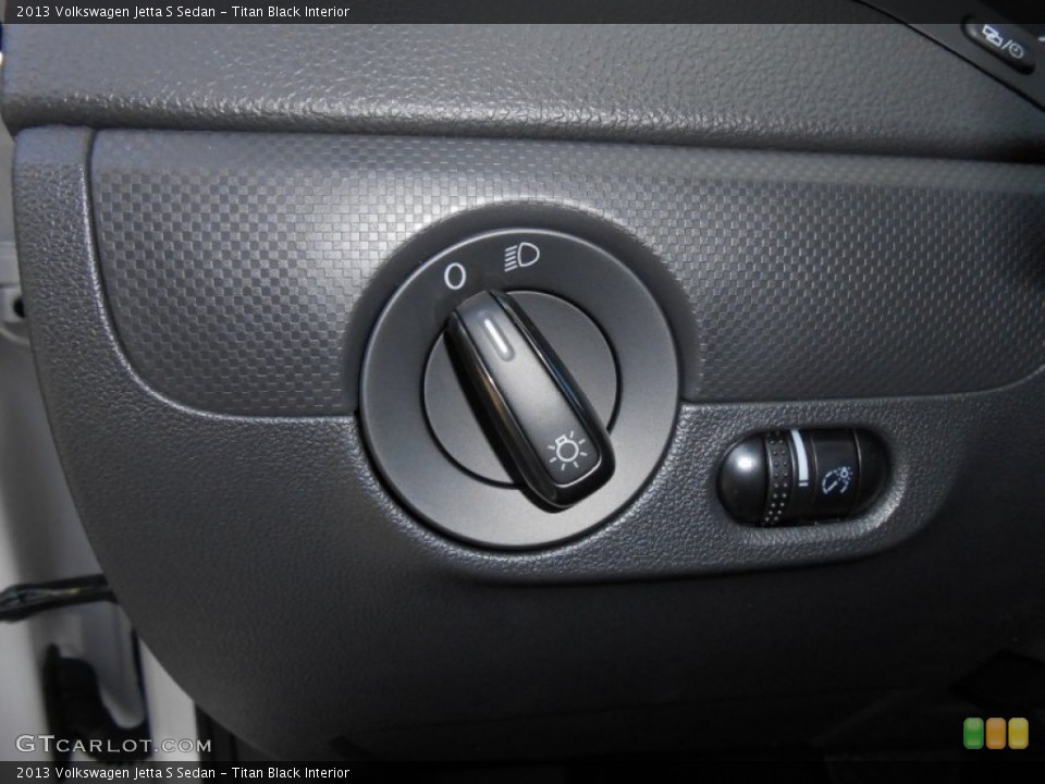 Titan Black Interior Controls for the 2013 Volkswagen Jetta S Sedan #68494912