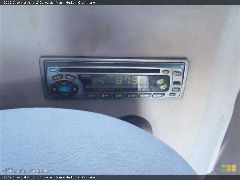 Medium Gray Interior Controls for the 2002 Chevrolet Astro LS Conversion Van #68507464