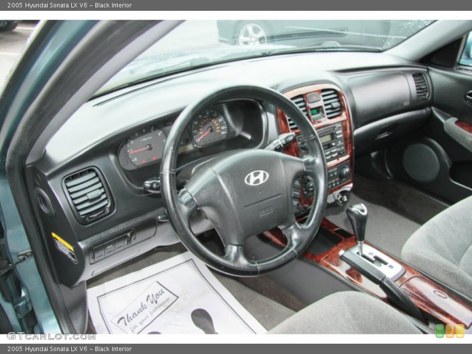 Black Interior Dashboard for the 2005 Hyundai Sonata LX V6 #68509390