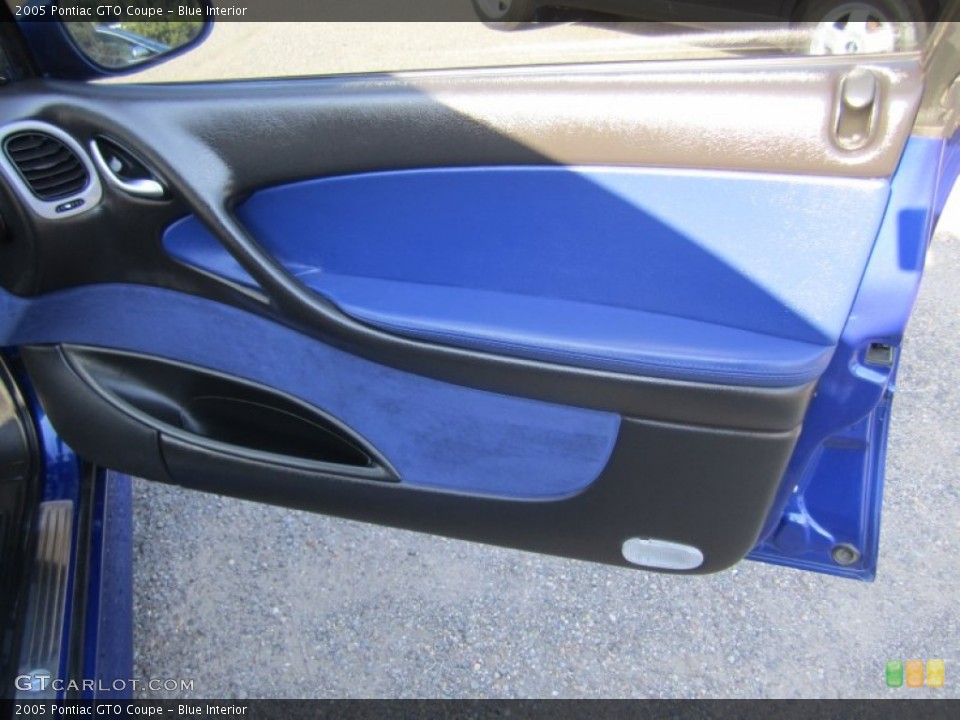 Blue Interior Door Panel for the 2005 Pontiac GTO Coupe #68520109