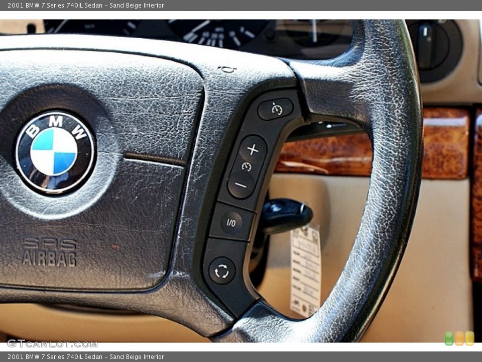 Sand Beige Interior Controls for the 2001 BMW 7 Series 740iL Sedan #68528284