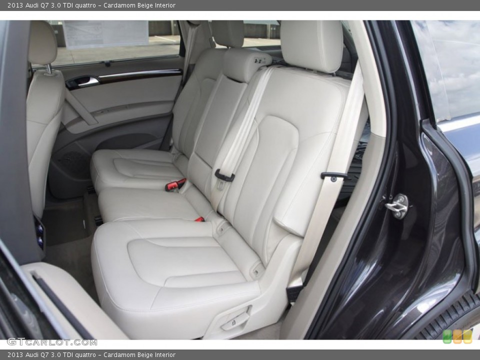 Cardamom Beige Interior Photo for the 2013 Audi Q7 3.0 TDI quattro #68541433