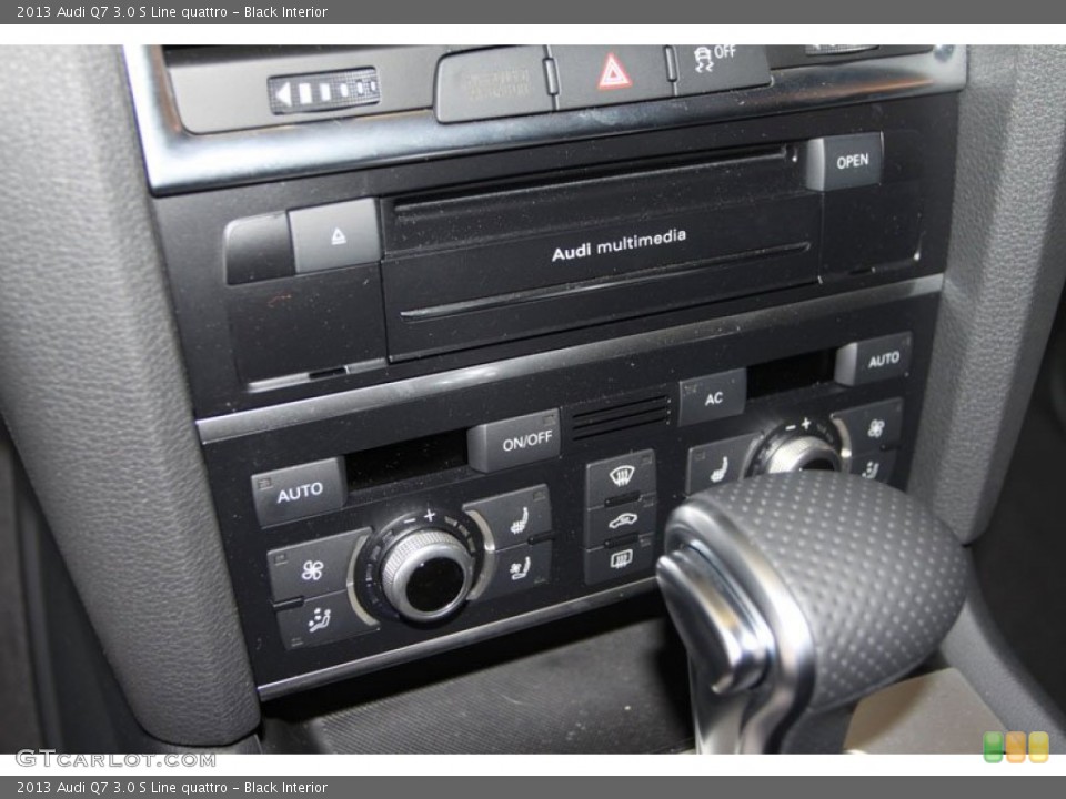 Black Interior Controls for the 2013 Audi Q7 3.0 S Line quattro #68541667